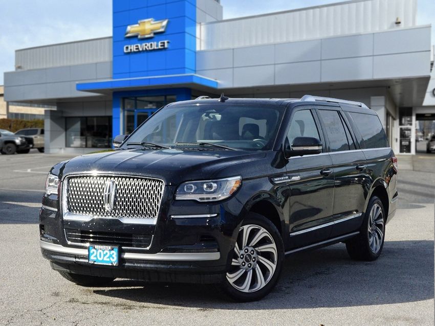 2023 Lincoln Navigator L