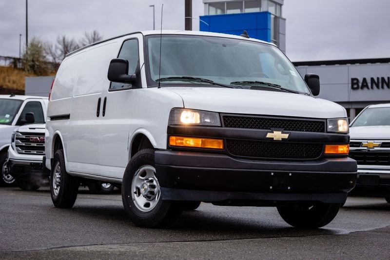 2023 Chevrolet Express Cargo Van