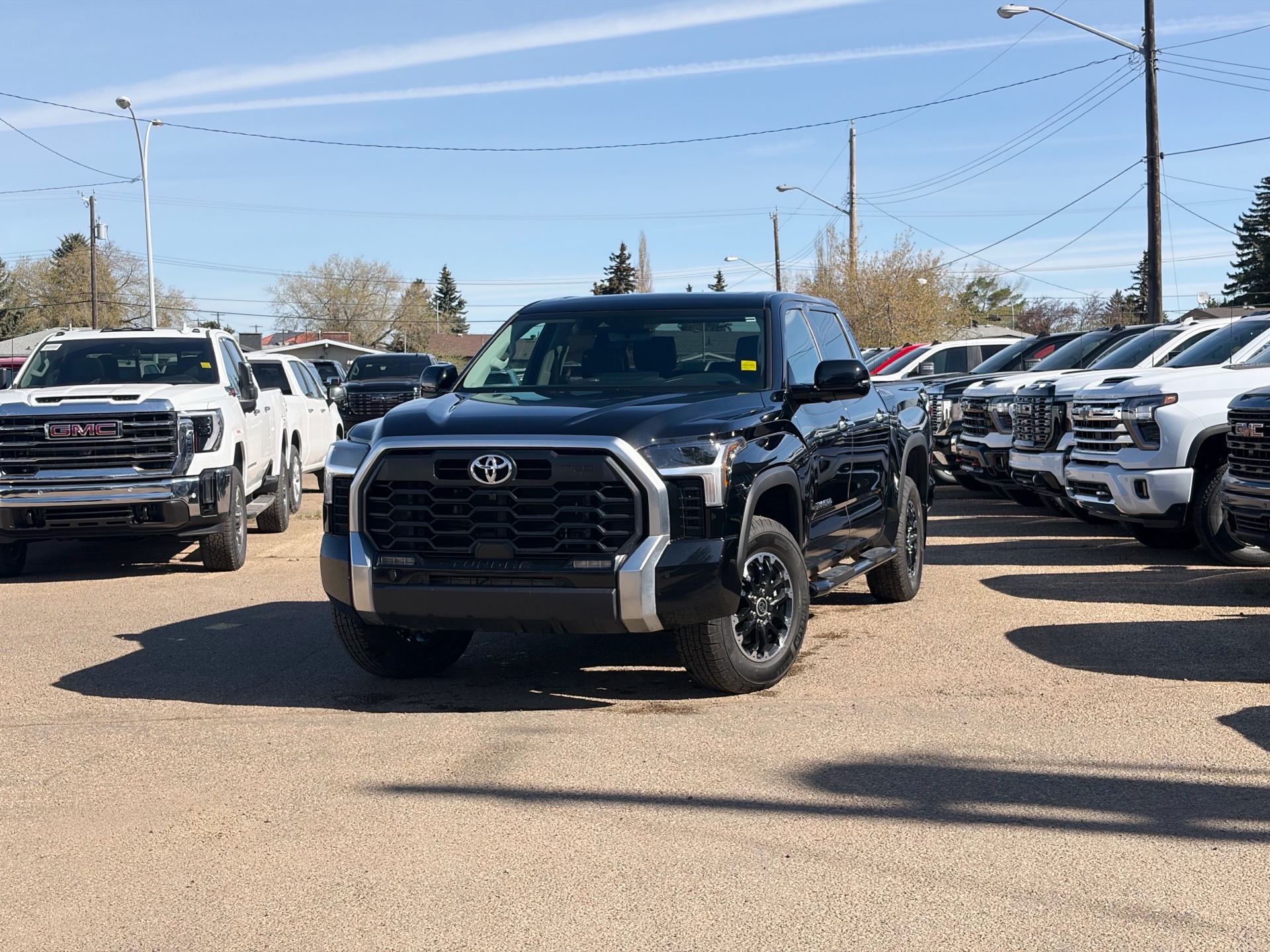 Toyota Tundra Limited CrewMax Cab 4WD 2024