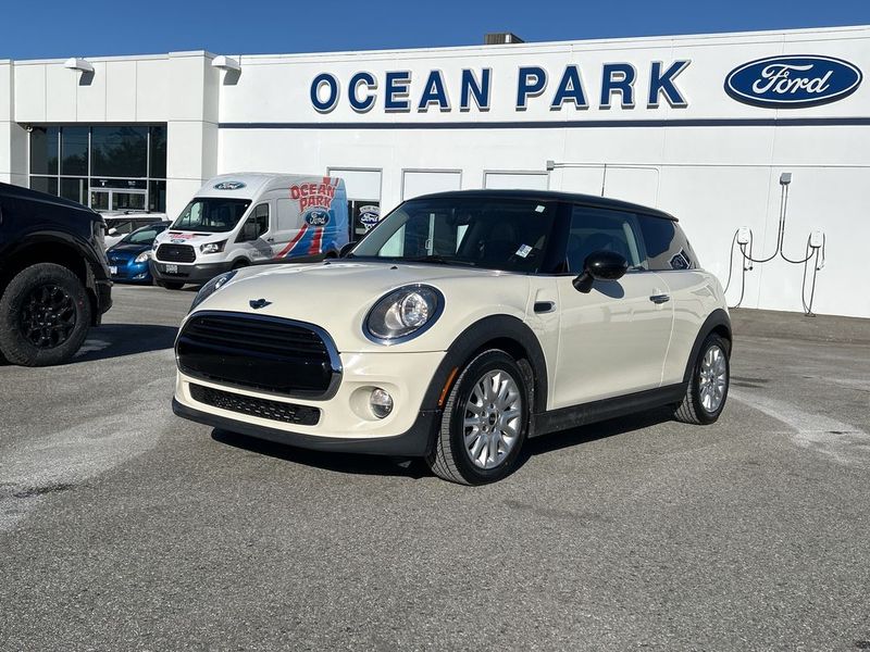 2016 MINI Cooper Hardtop