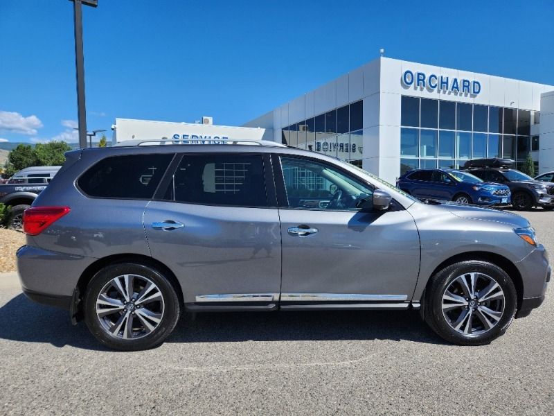2020 Nissan Pathfinder