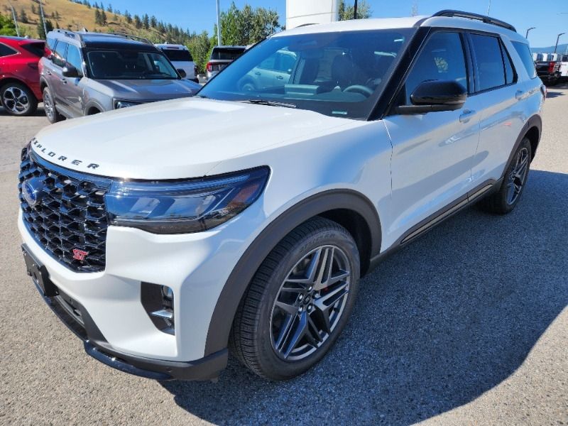 2025 Ford Explorer