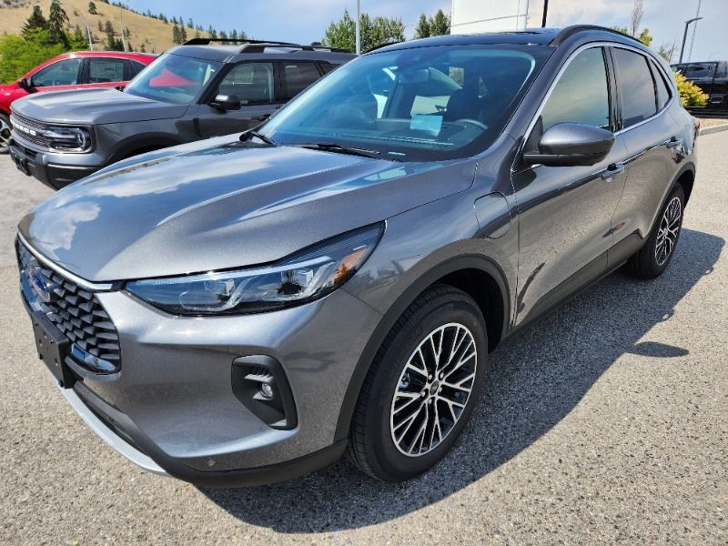 2025 Ford Escape