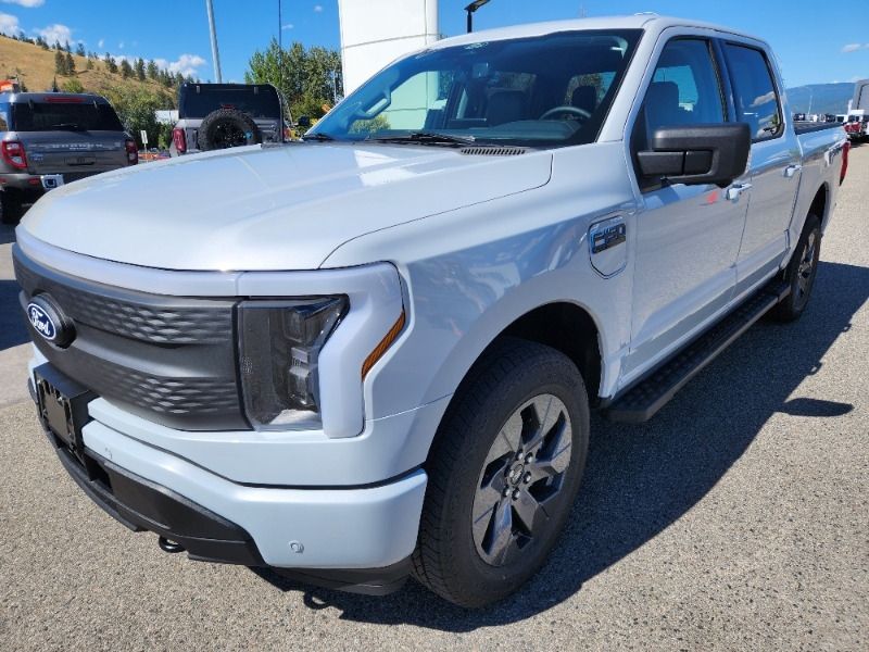 2025 Ford F-150 Lightning