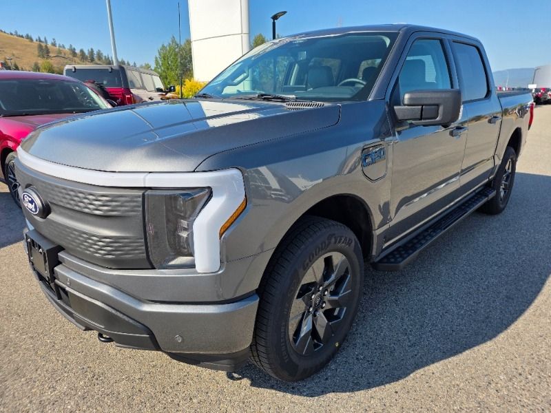 2025 Ford F-150 Lightning