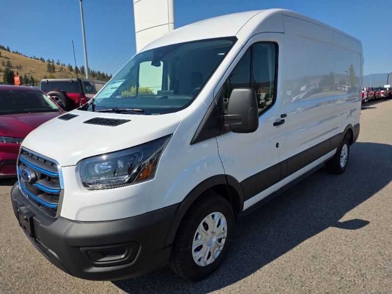 2025 Ford E-Transit