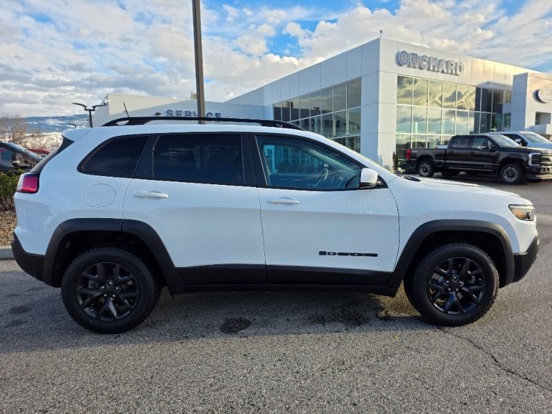 2020 Jeep Cherokee