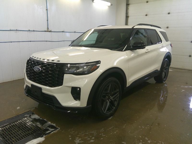 2025 Ford Explorer
