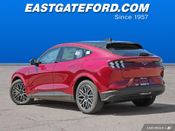 2025-Ford-Mustang-Mach-E-Premium-6400M5