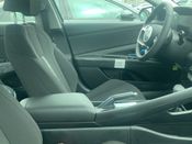 2025-Hyundai-Elantra-Preferred-27095E5