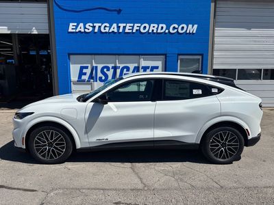 New 2025 Ford Mustang Mach-E Premium 6404M5