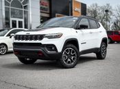 2025-Jeep-Compass-Trailhawk-257610