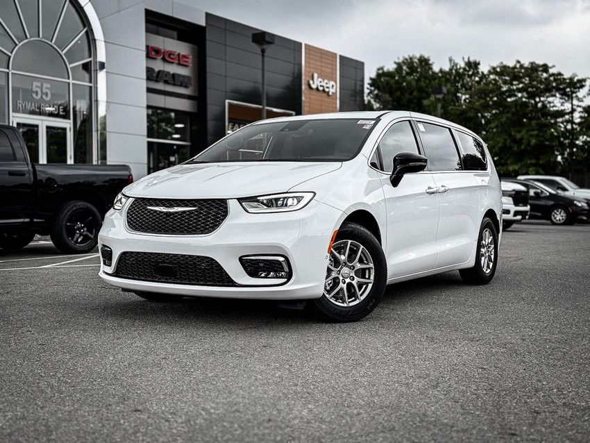 2025 Chrysler Pacifica