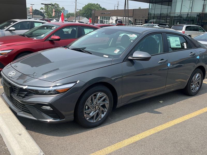 2025 Hyundai Elantra