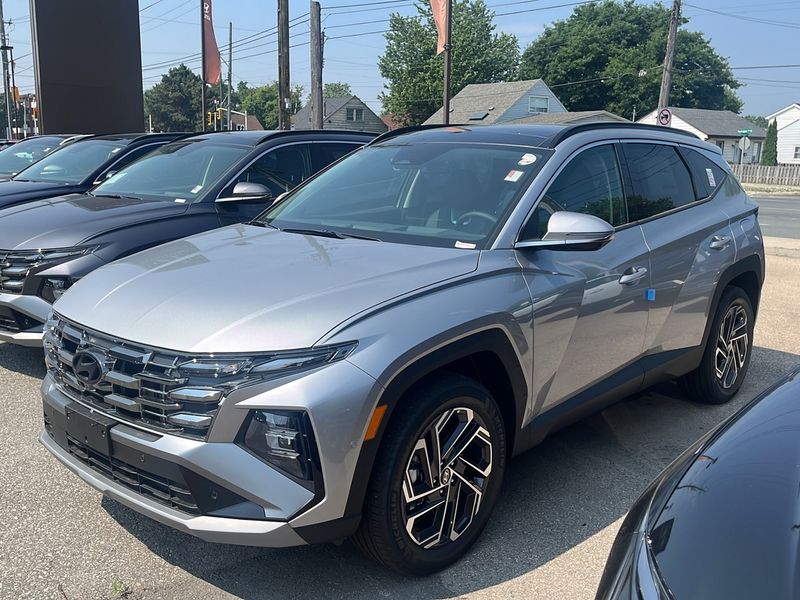 2025 Hyundai Tucson Hybrid