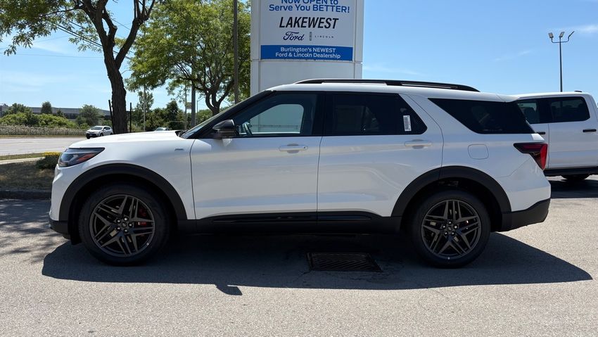 2025 Ford Explorer