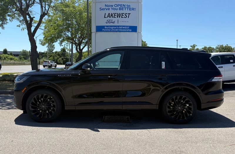 2025 Lincoln Aviator