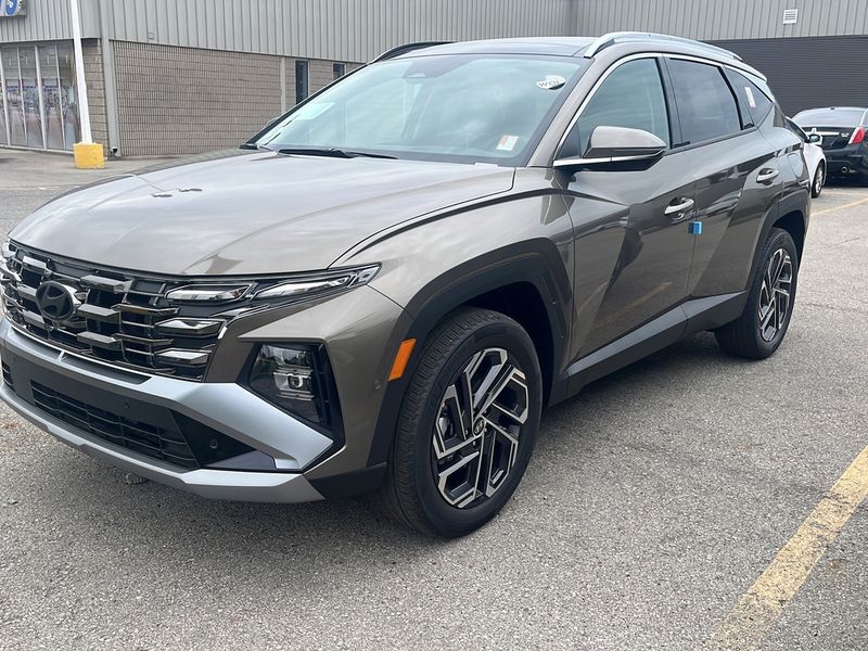 2025 Hyundai Tucson Hybrid