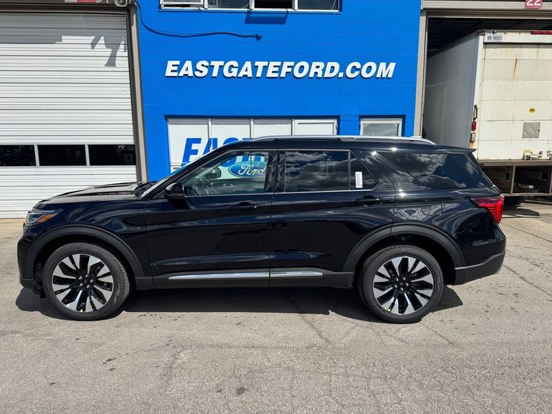 2025 Ford Explorer