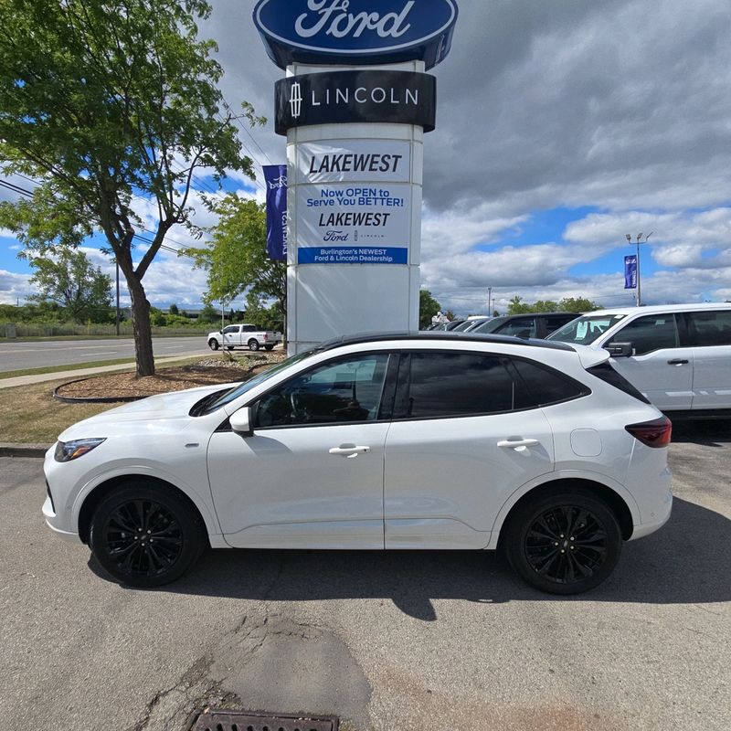 2024 Ford Escape