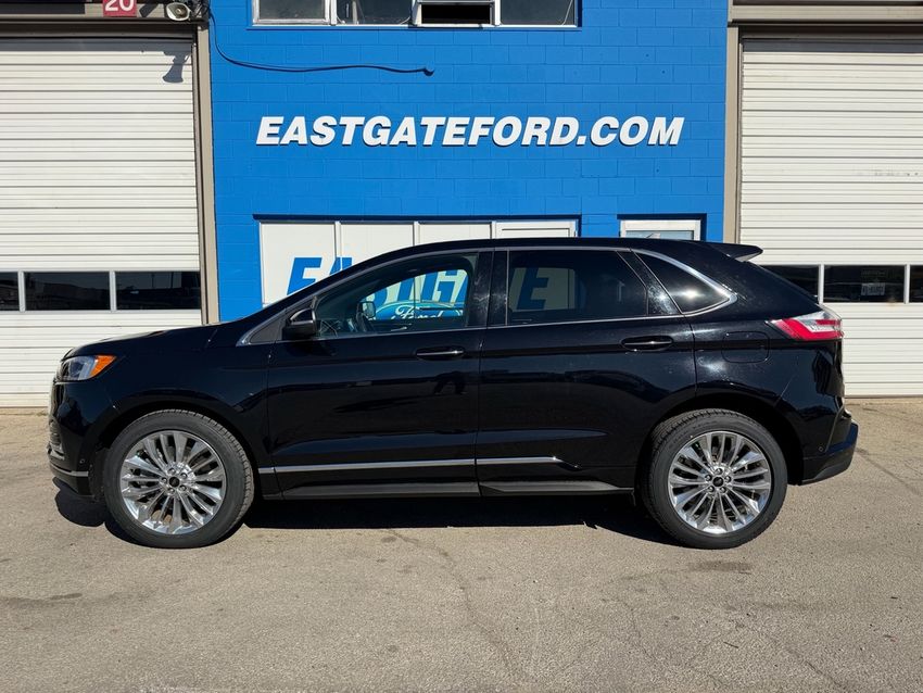 2021 Ford Edge