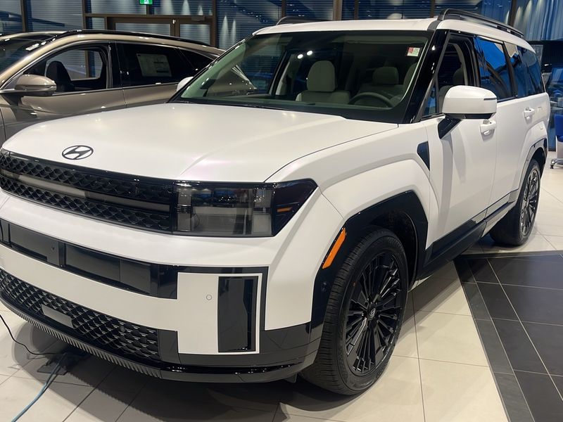 2026 Hyundai Santa Fe Hybrid
