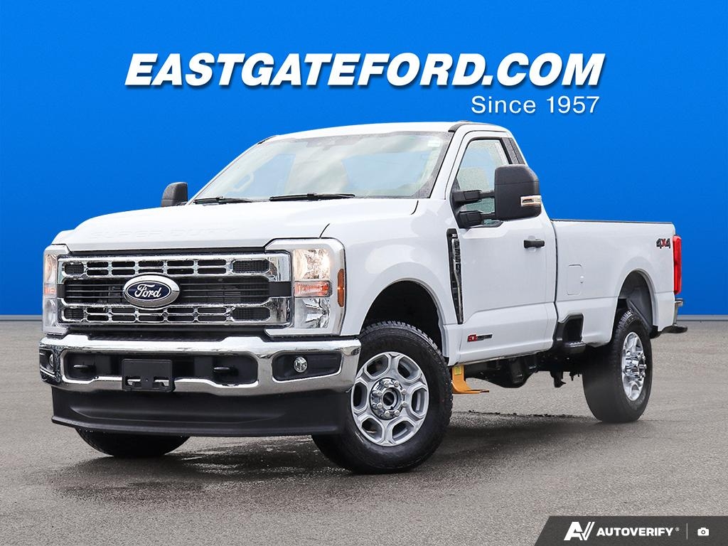 2027 Ford F-350 Super Duty XLT Regular Cab LB 4WD