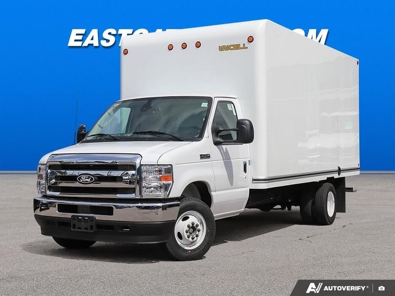 Oxford White 2027 Ford E-Series Chassis Pickup Truck Rear-Wheel Drive 6-Speed Automatic