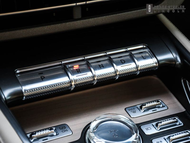 Used 2024 Lincoln Nautilus Reserve L15474
