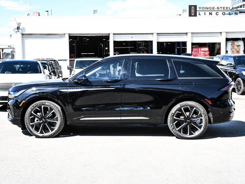 Used 2024 Lincoln Nautilus Reserve L15474