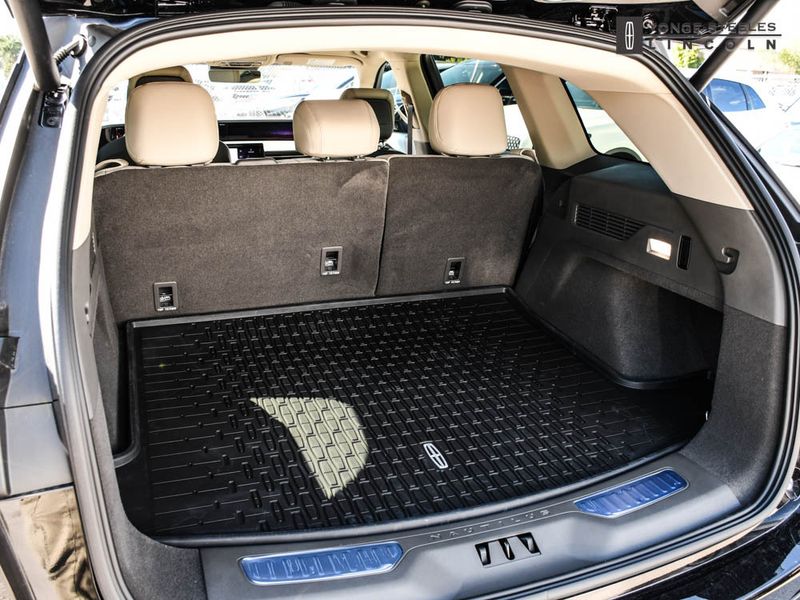 Used 2024 Lincoln Nautilus Reserve L15474
