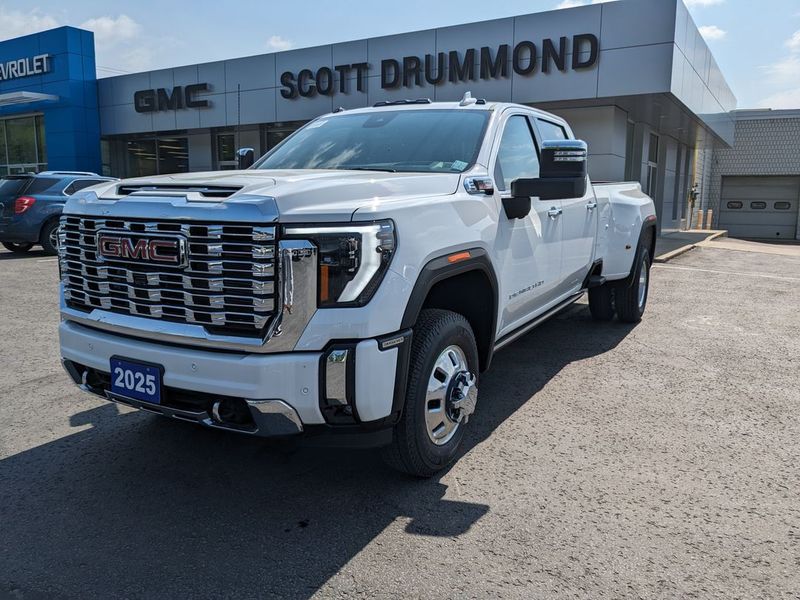 2025 GMC Sierra 3500HD