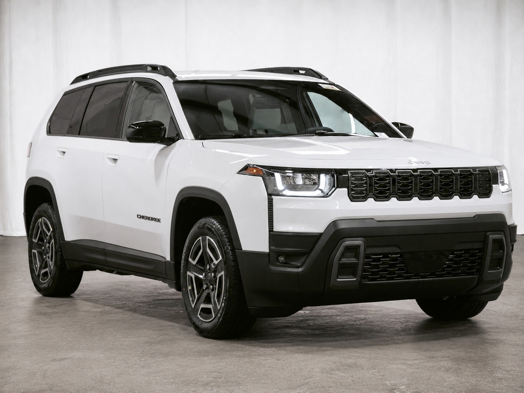 2026 Jeep Cherokee Laredo 4WD