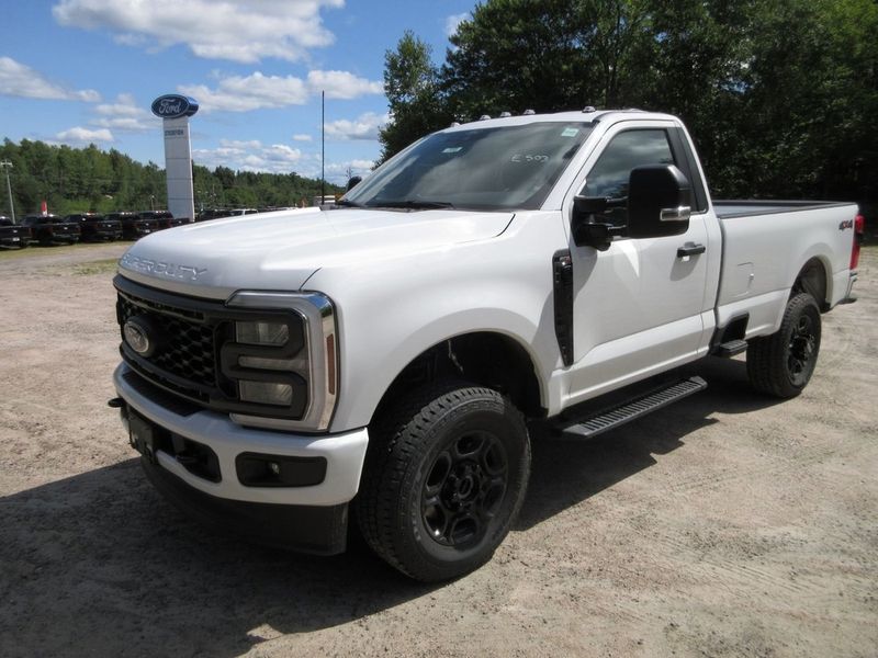 2025 Ford Super Duty F-350 SRW