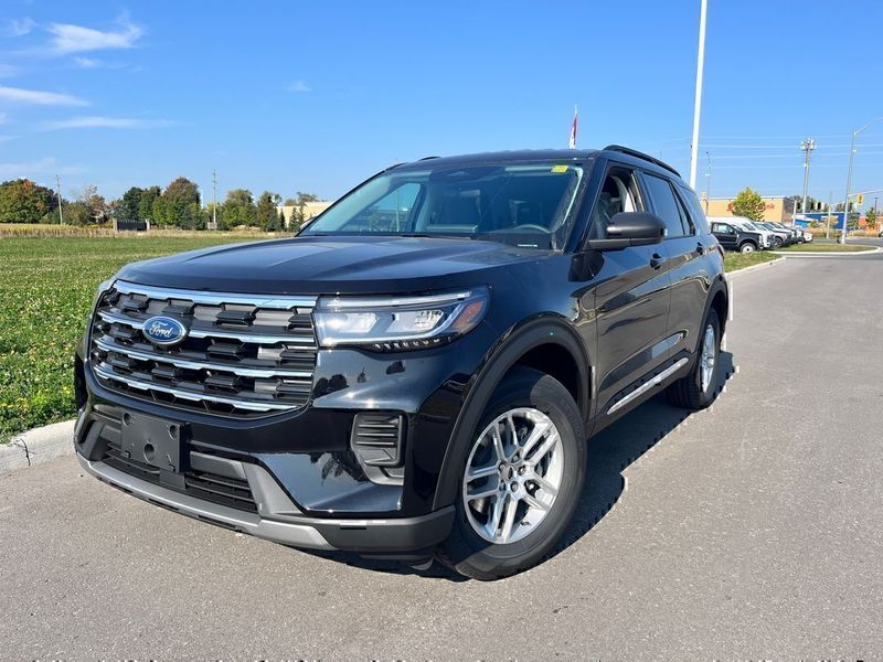2025 Ford Explorer