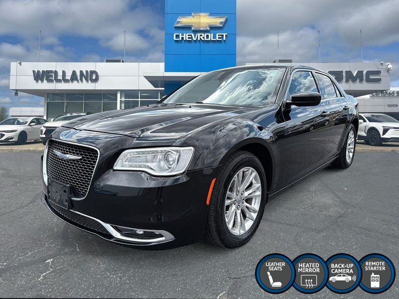 2017 Chrysler 300