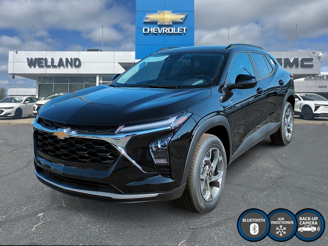 2026 Chevrolet Trax LT photo 1