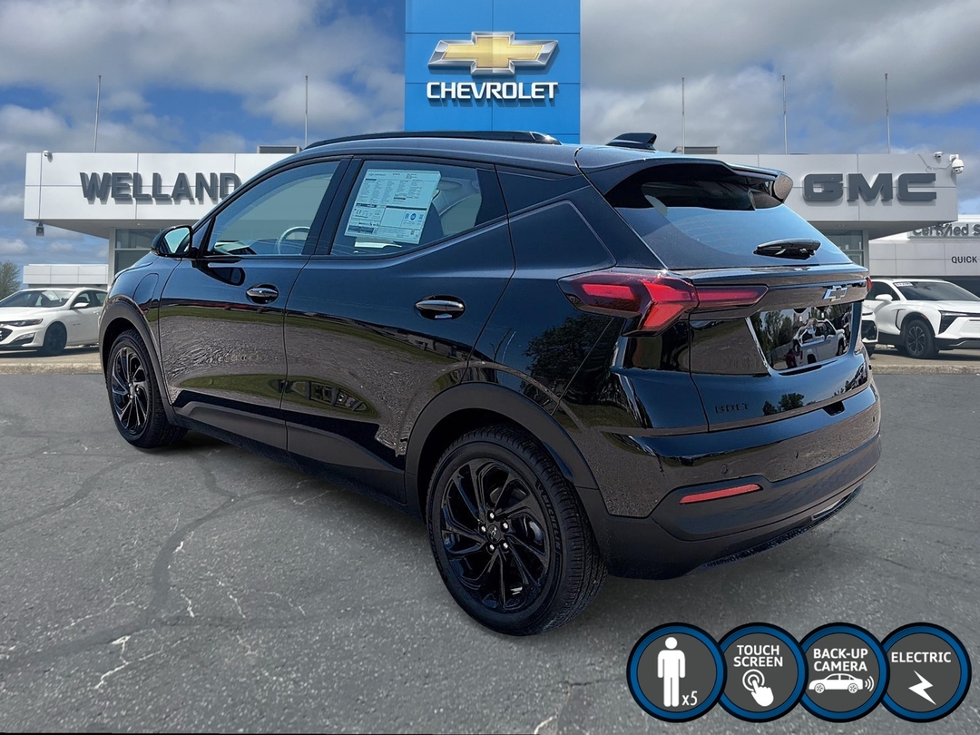 2027 Chevrolet Bolt RS photo 7
