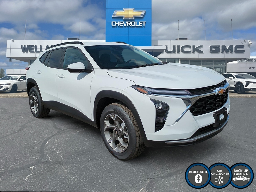 2026 Chevrolet Trax LT photo 3