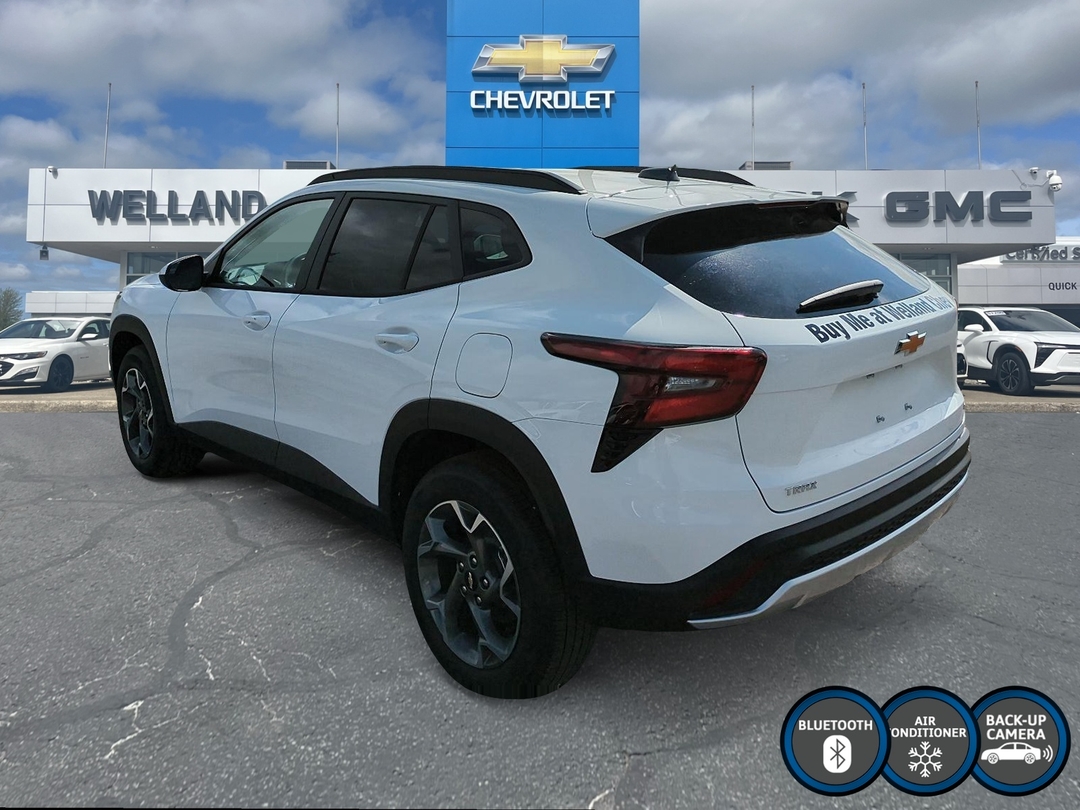 2026 Chevrolet Trax LT photo 7