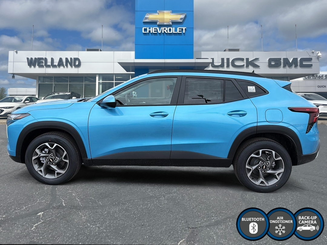 2026 Chevrolet Trax LT photo 8