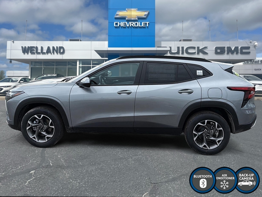 2026 Chevrolet Trax LT photo 8