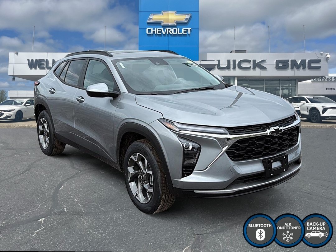 2026 Chevrolet Trax LT photo 3