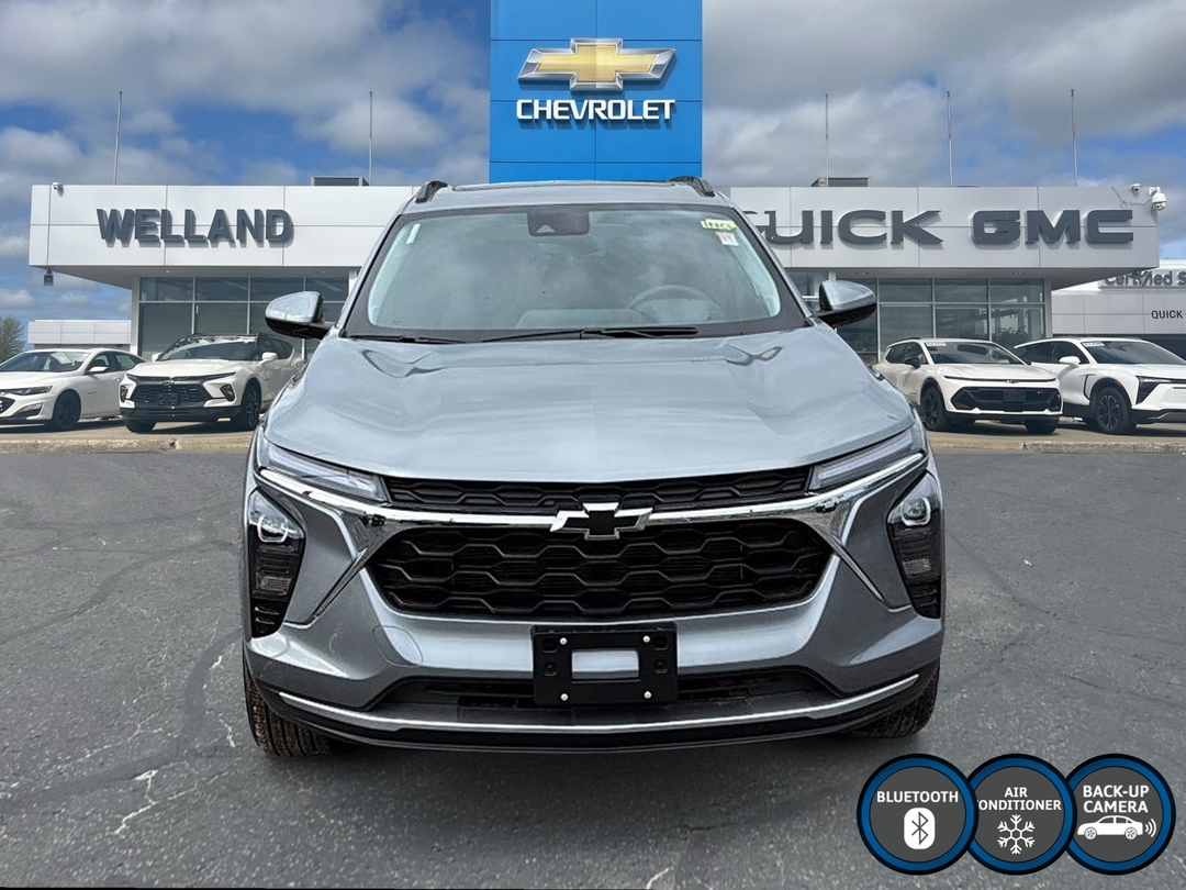 2026 Chevrolet Trax LT photo 2