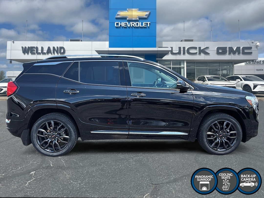 2022 GMC Terrain Denali photo 4