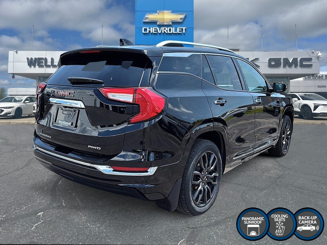 2022 GMC Terrain Denali photo 5