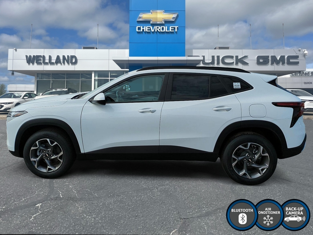 2026 Chevrolet Trax LT photo 8