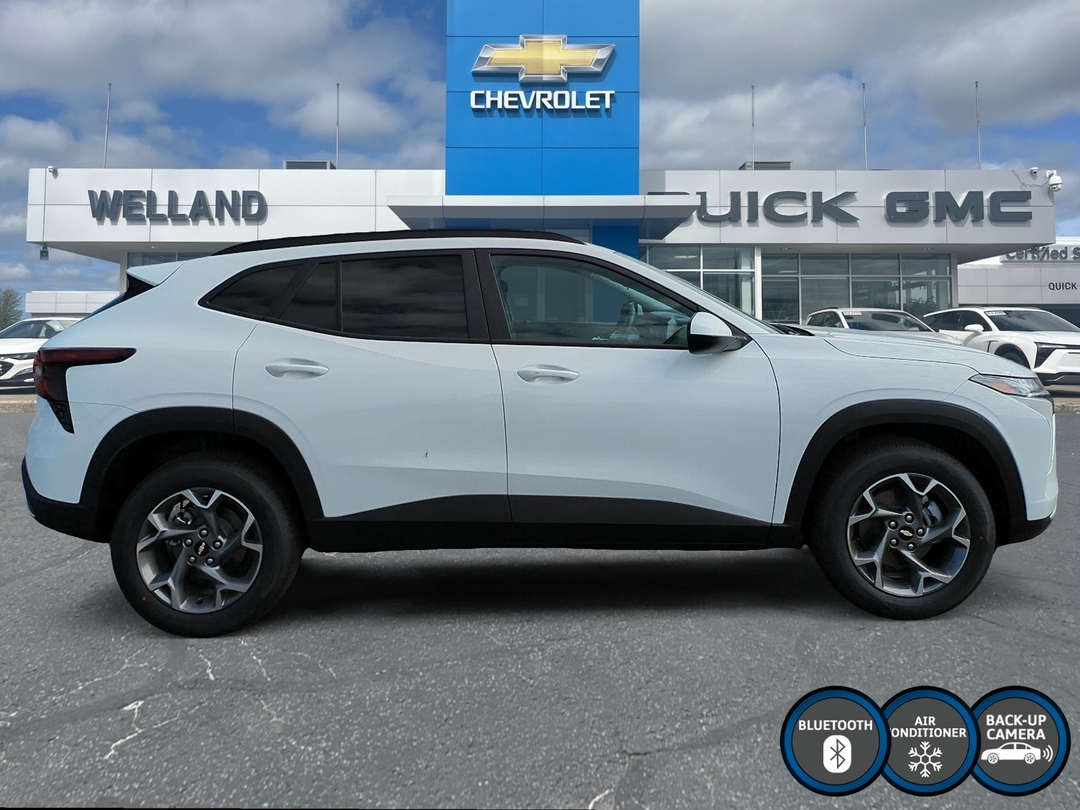 2026 Chevrolet Trax LT photo 4