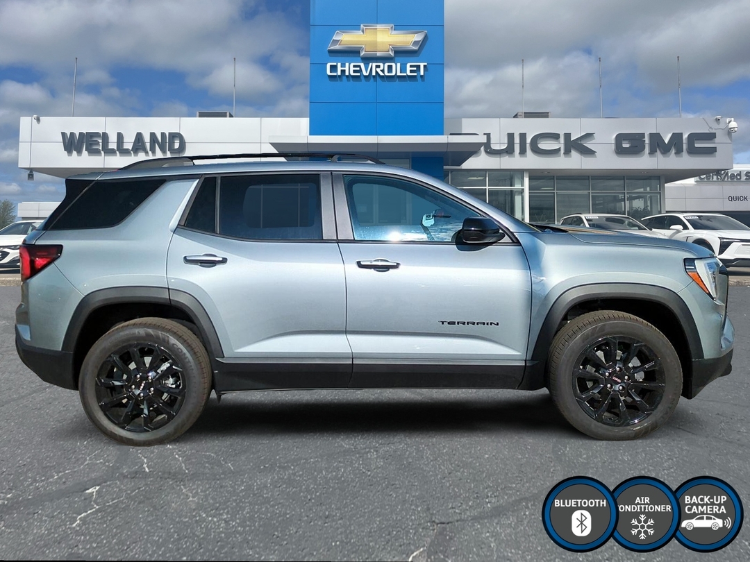 2027 GMC Terrain AWD Elevation photo 4