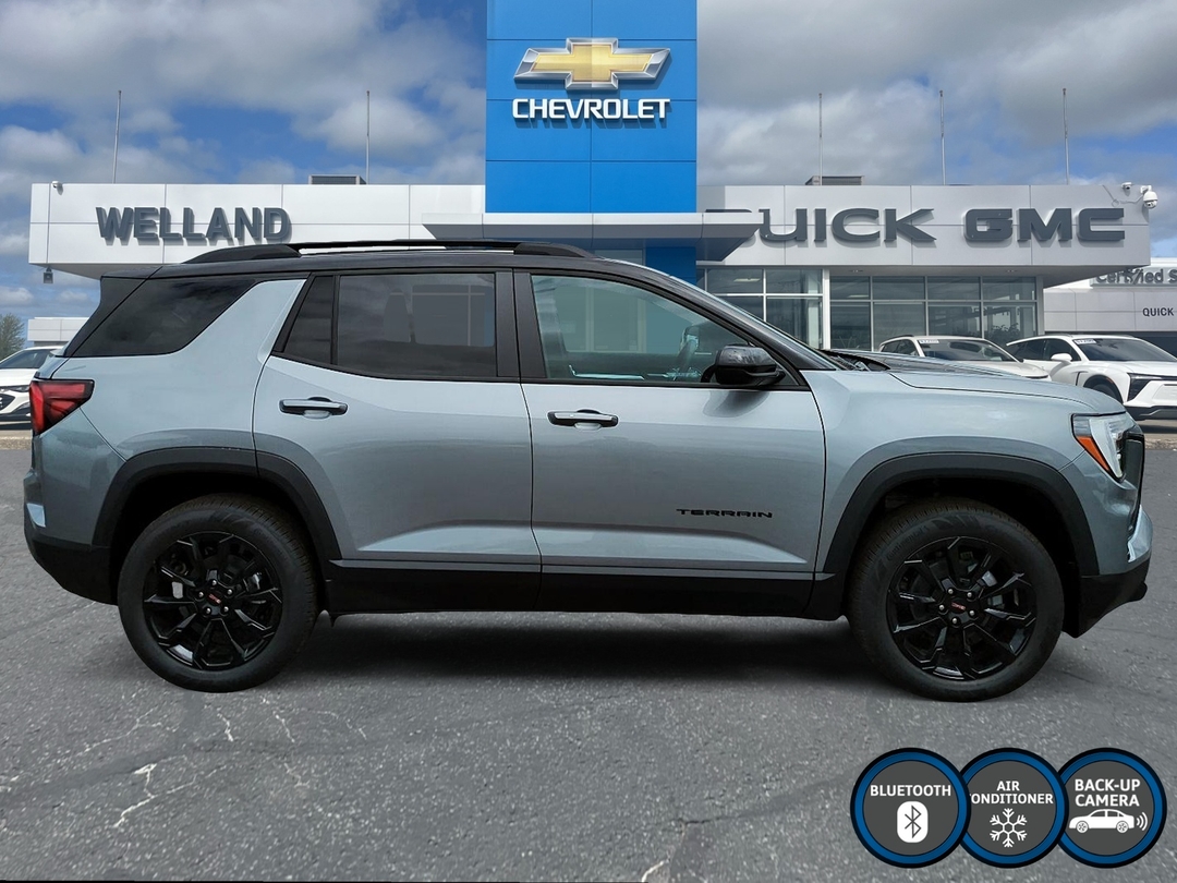 2027 GMC Terrain AWD Elevation photo 4